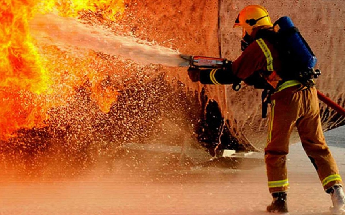 Treinamentos de incêndios e equipamentos